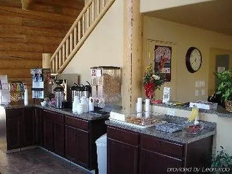 Cowboy Village 4*