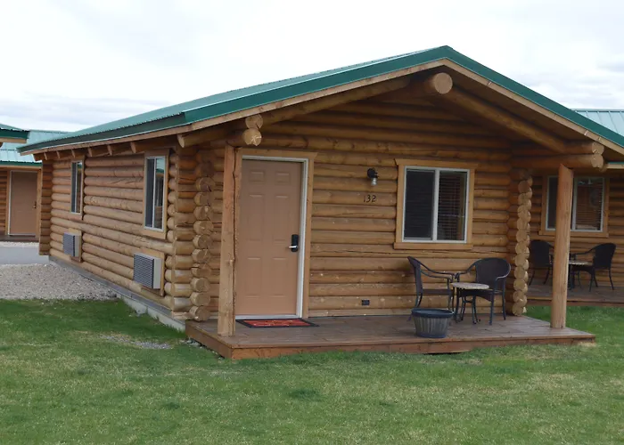 Cowboy Village 4*