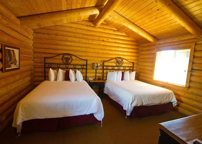 Cowboy Village Hotel 4*
